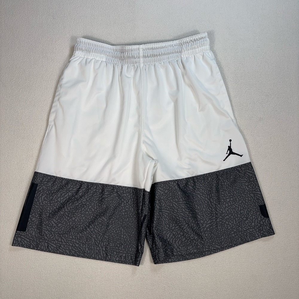 Jordan Blackout Basketball Shorts Men's XL White Gray Dri-Fit Drawstring Jumpman